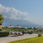 Saluto By Vintage Travel Villa